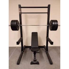 212 cm Squat rack s�t, med 137,5 kg v�gtstangs�t